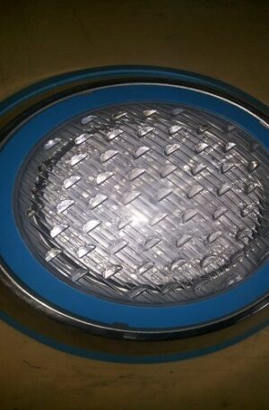 Peralatan Lampu kolam