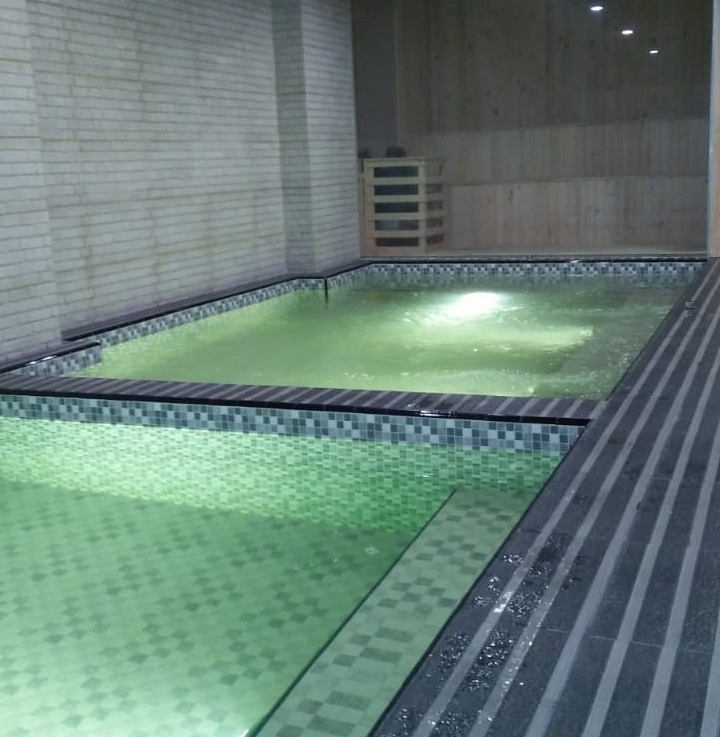 kolam panas dan dingin